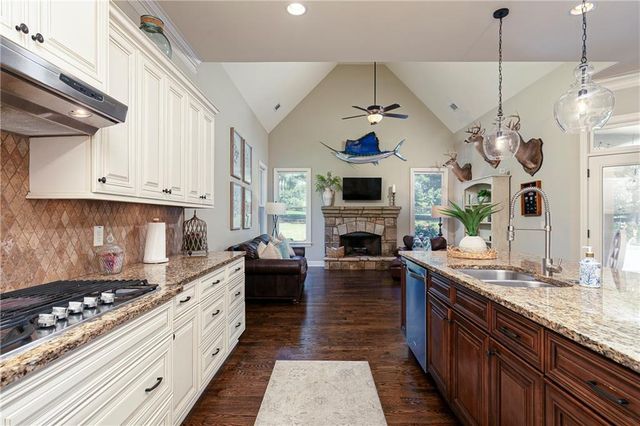 2379 Tayside Crossing SW, Kennesaw, GA 30152