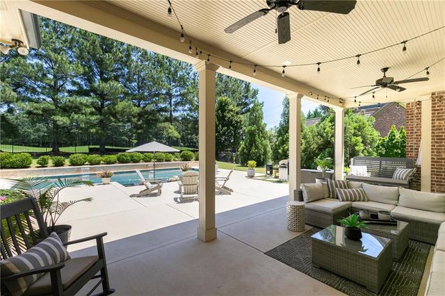 2379 Tayside Crossing SW, Kennesaw, GA 30152
