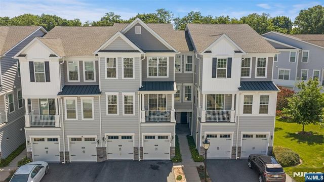 109 Sequoia Drive, Cedar Grove, NJ 07009