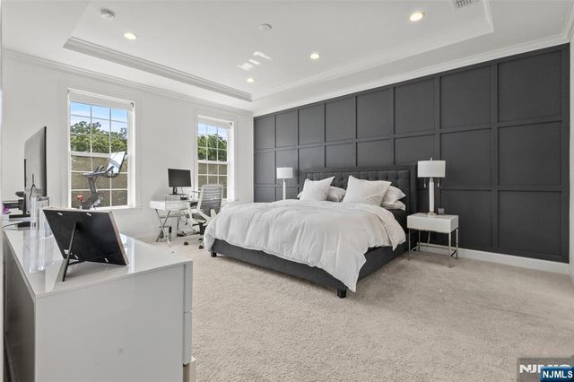 109 Sequoia Drive, Cedar Grove, NJ 07009