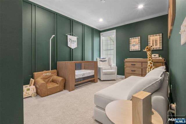 109 Sequoia Drive, Cedar Grove, NJ 07009