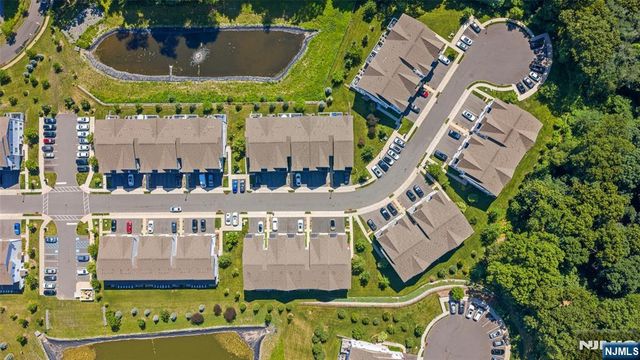 109 Sequoia Drive, Cedar Grove, NJ 07009