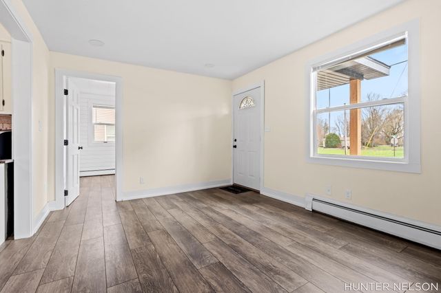 175 E Commerce Street, Grant City, MI 49327