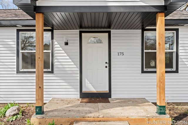 175 E Commerce Street, Grant City, MI 49327