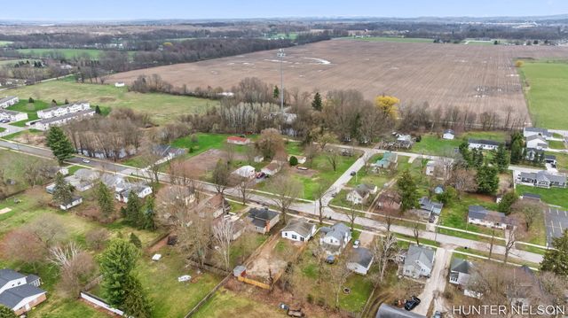 175 E Commerce Street, Grant City, MI 49327