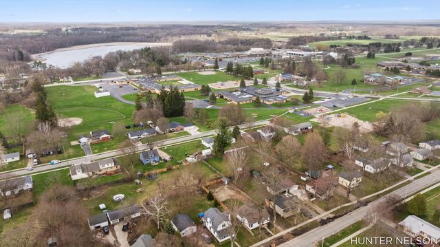 175 E Commerce Street, Grant City, MI 49327