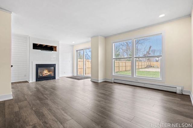 175 E Commerce Street, Grant City, MI 49327