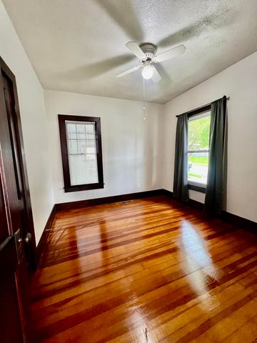 143 N Stanley Street 143 N Stanley Street, Bellefontaine, OH 43311