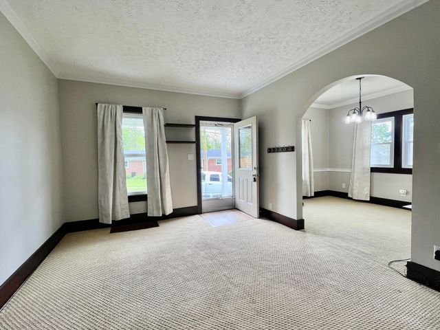 143 N Stanley Street 143 N Stanley Street, Bellefontaine, OH 43311