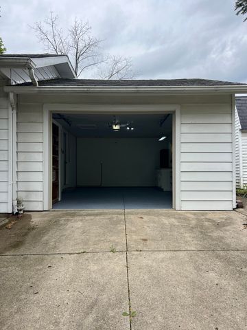 143 N Stanley Street 143 N Stanley Street, Bellefontaine, OH 43311