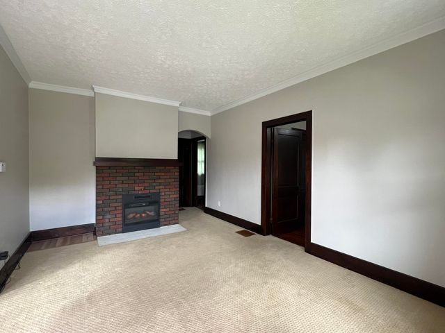 143 N Stanley Street 143 N Stanley Street, Bellefontaine, OH 43311