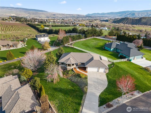 3555 Westridge Place, Wenatchee, WA 98801