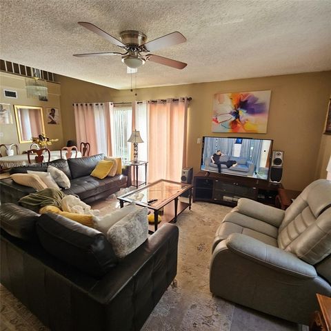 3571 NW 95th Ter 705, Sunrise, FL 33351