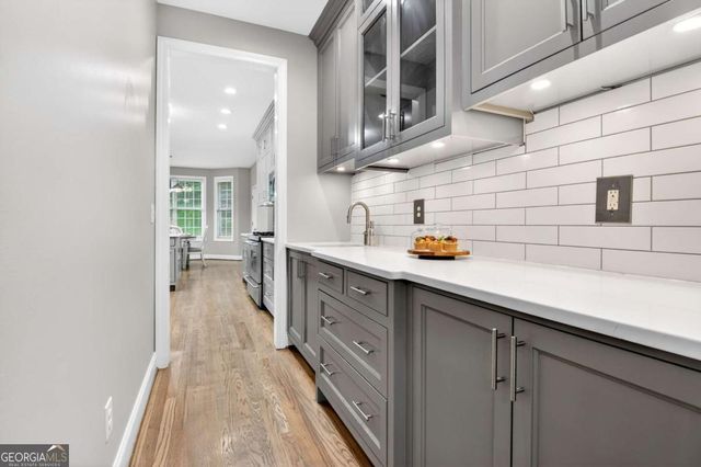 375 Williamsburg Circle, Mcdonough, GA 30253