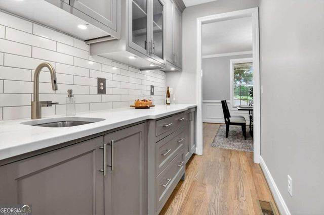 375 Williamsburg Circle, Mcdonough, GA 30253