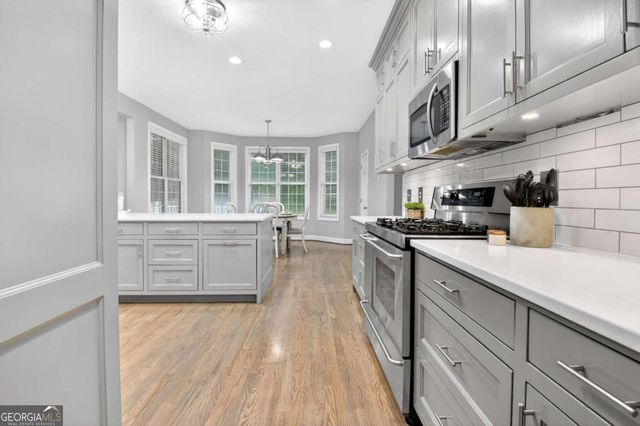 375 Williamsburg Circle, Mcdonough, GA 30253
