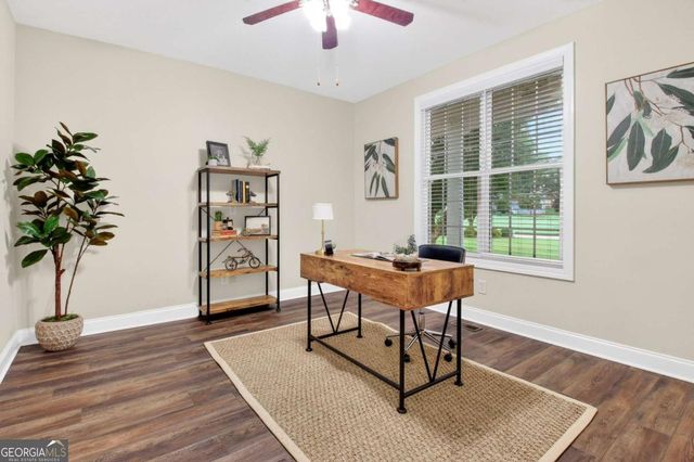 375 Williamsburg Circle, Mcdonough, GA 30253