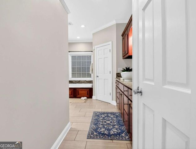375 Williamsburg Circle, Mcdonough, GA 30253