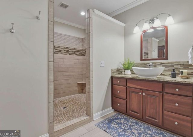 375 Williamsburg Circle, Mcdonough, GA 30253