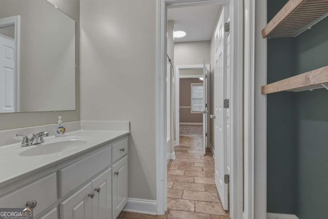 375 Williamsburg Circle, Mcdonough, GA 30253