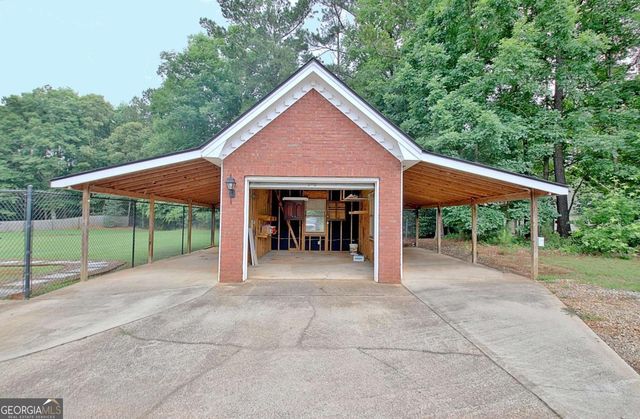 375 Williamsburg Circle, Mcdonough, GA 30253