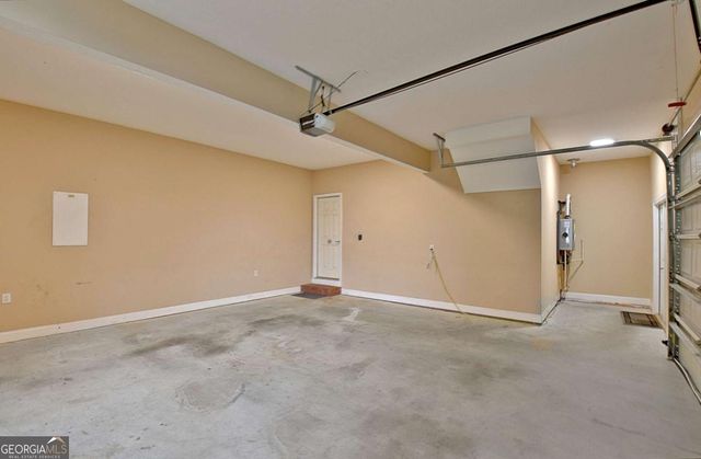 375 Williamsburg Circle, Mcdonough, GA 30253