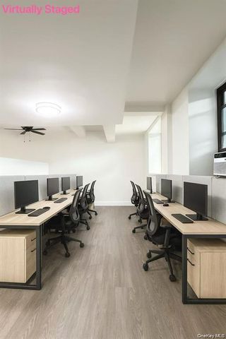 14105 Northern Boulevard 1, Flushing, NY 11354