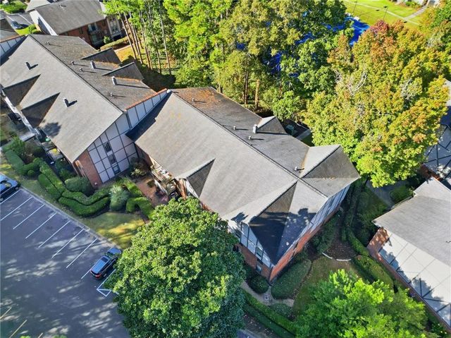 6851 Roswell Road H29, Atlanta, GA 30328