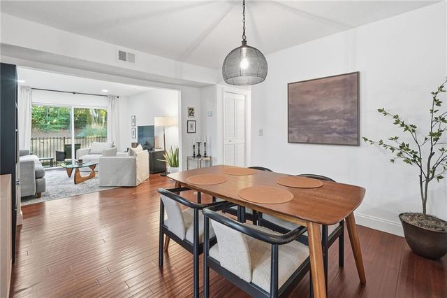 6851 Roswell Road H29, Atlanta, GA 30328