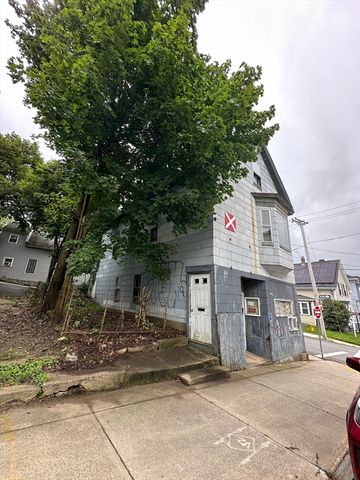 172 Parker St, Gardner, MA 01440