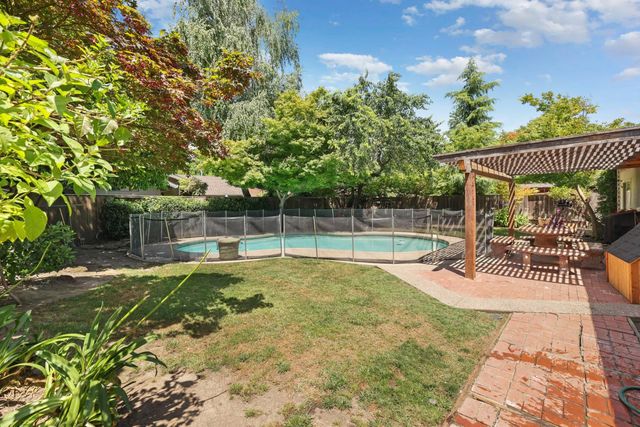 3821 Moultrie Dr, Stockton, CA 95219