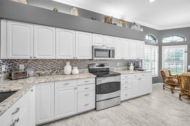 1502 WOODSTREAM DRIVE, Oldsmar, FL 34677