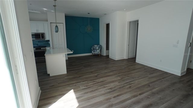15405 GULF BOULEVARD B2, Madeira Beach, FL 33708