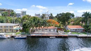 1110 NW North River Dr, Miami, FL 33136