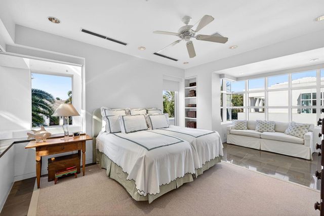 7034 SE Harbor Circle, Stuart, FL 34996