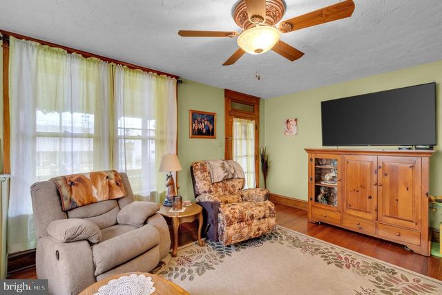 28 E HANOVER ST, Gettysburg, PA 17325