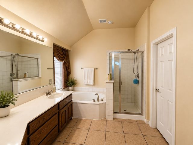 2201 Trickling Creek Drive, Garland, TX 75041