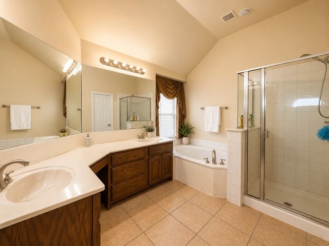 2201 Trickling Creek Drive, Garland, TX 75041
