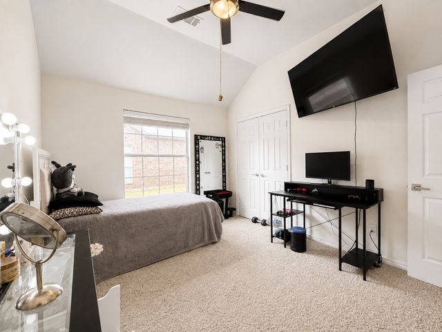 2201 Trickling Creek Drive, Garland, TX 75041