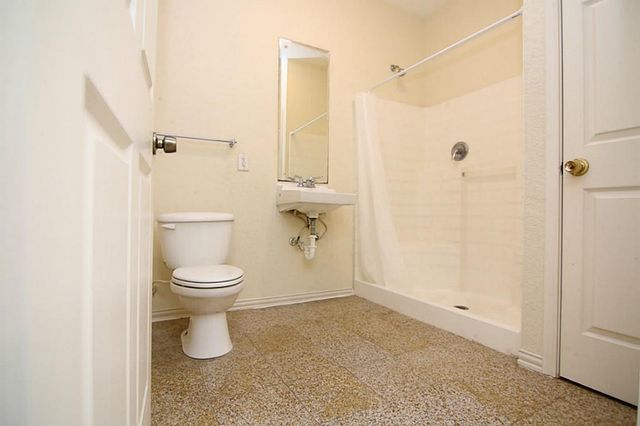 9400 Bellaire Boulevard 508, Houston, TX 77036