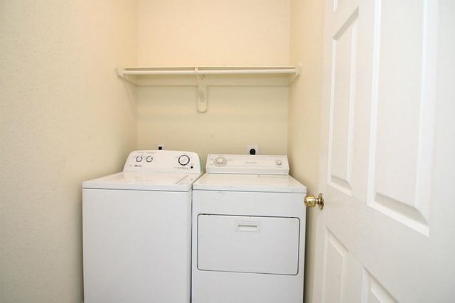 9400 Bellaire Boulevard 508, Houston, TX 77036