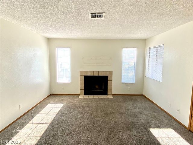 1872 Cosmic Drive, Las Vegas, NV 89115