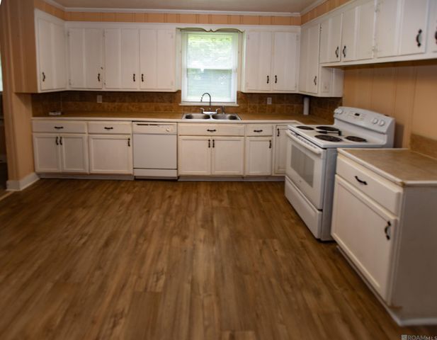 4445 Byron St, Baton Rouge, LA 70805