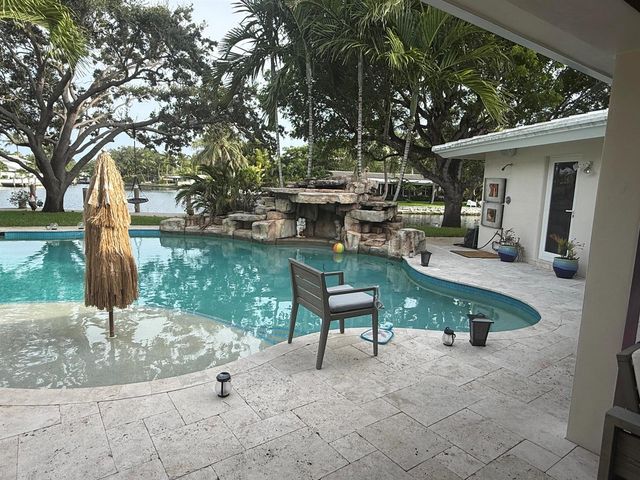 1508 NE 30th Court, Oakland Park, FL 33334