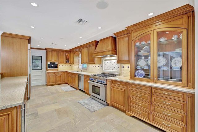 1508 NE 30th Court, Oakland Park, FL 33334