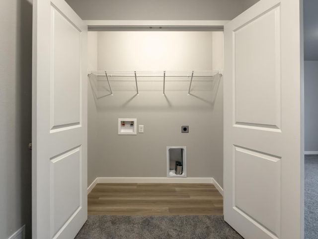 6218 87th Avenue S, Horace, ND 58047