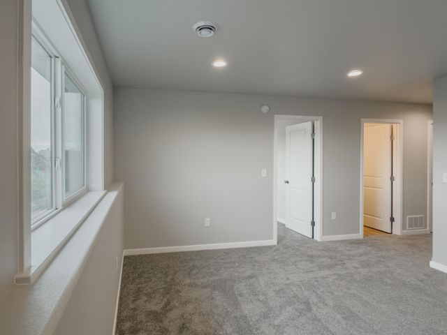 6218 87th Avenue S, Horace, ND 58047