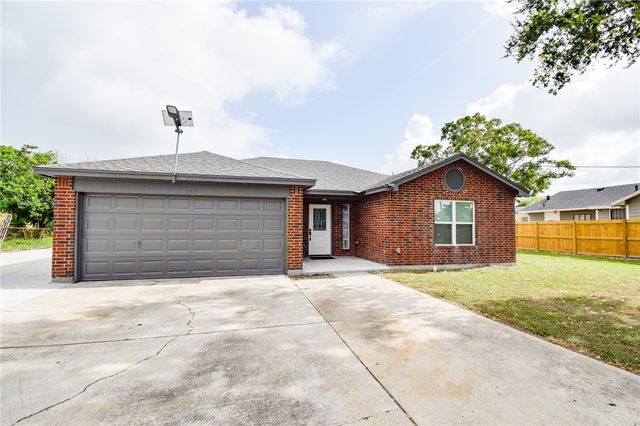 950 Mendoza St, Corpus Christi, TX 78416