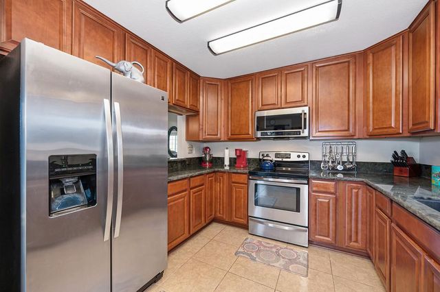 7224 Regard Way, Sacramento, CA 95842