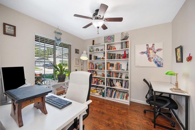 7224 Regard Way, Sacramento, CA 95842